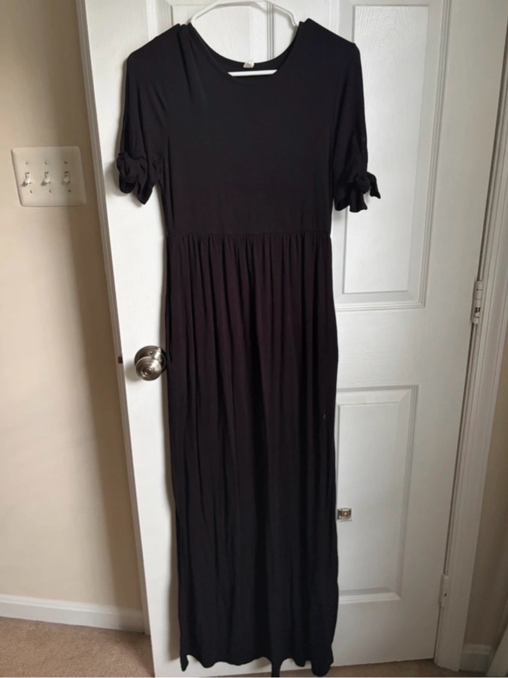 Black Short-Sleeve Maternity/Maxi Dress with Tie Sleeves